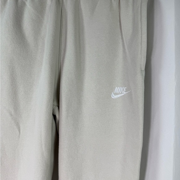 Nike Women's Off-White Sweatpants S - Picture 3 of 11